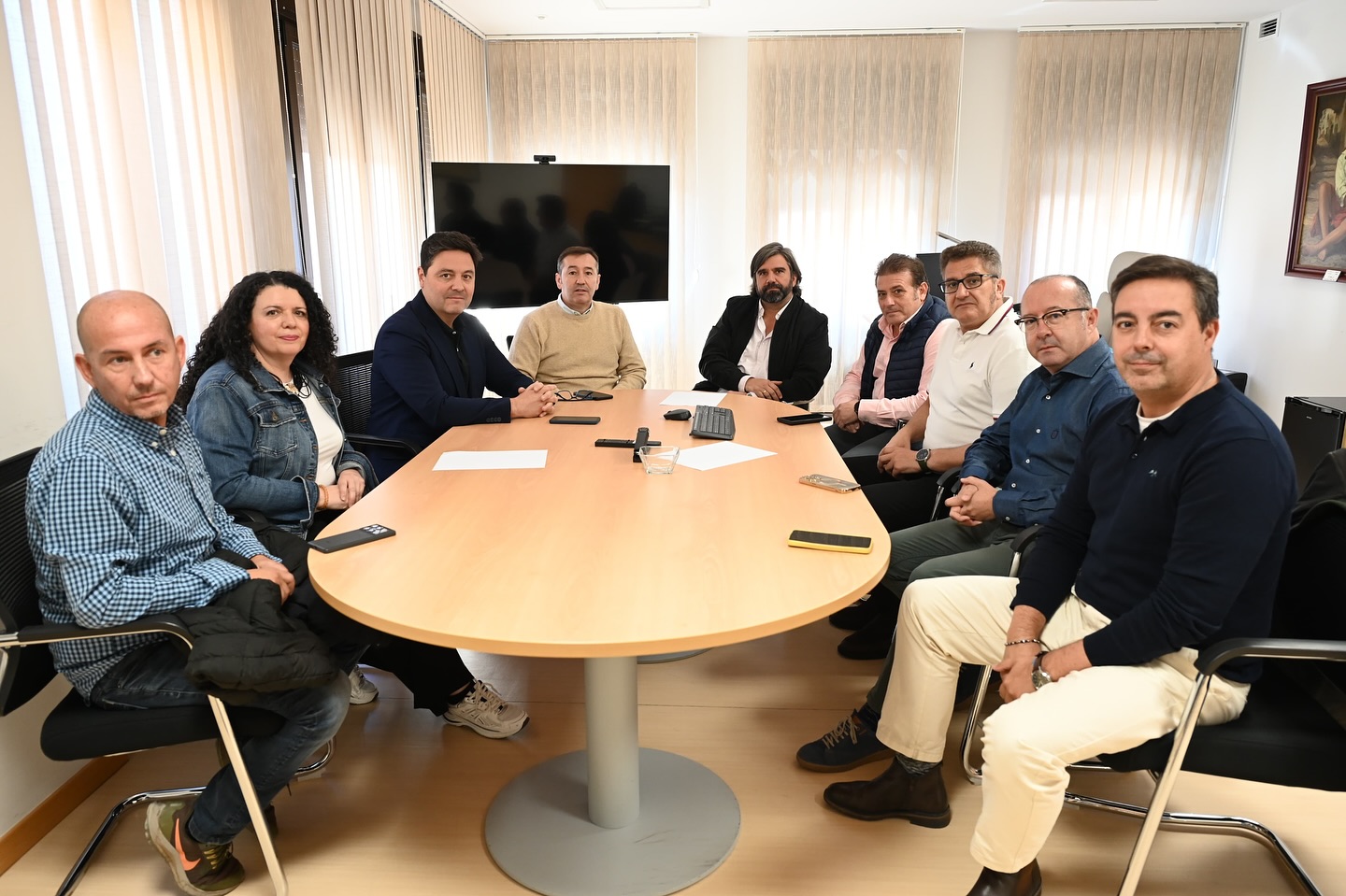 ACIL avanza en nuevas fórmulas de colaboración para impulsar el comercio local de Linares